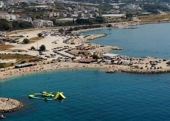 Osiris Luxury Апартаменти